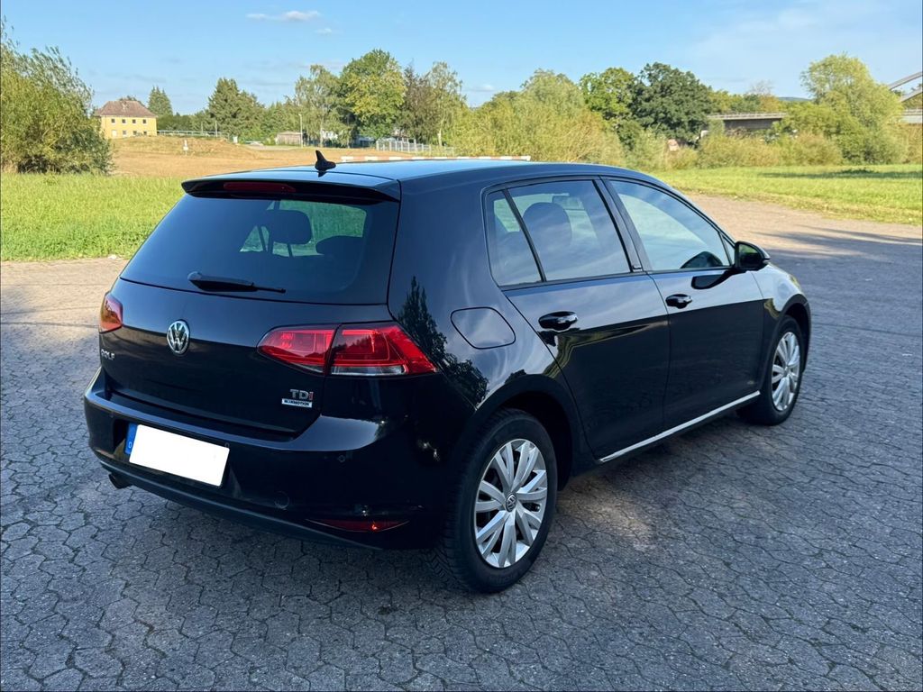 Image of Volkswagen Golf