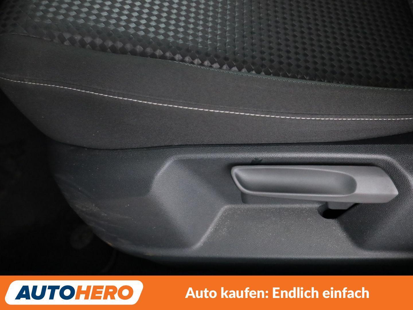 Volkswagen T-Roc 1.5 TSI ACT Active Aut.*NAVI*LED*TEMPO*PDC, миниатюра 27
