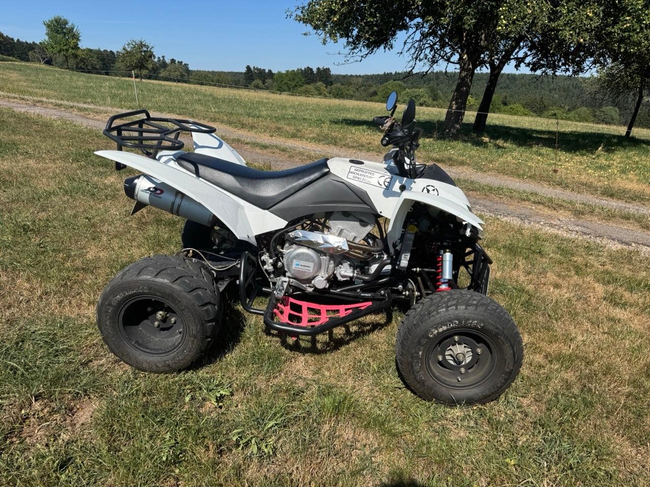 Andere  2015 — engine 499 cm³, 48 HP (35kW)