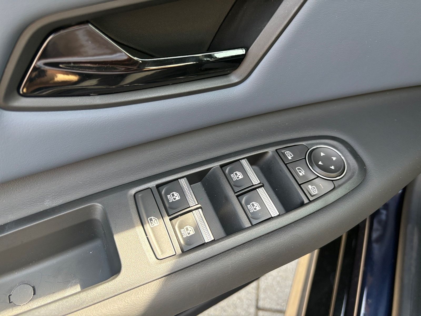 Fahrzeugbild 19