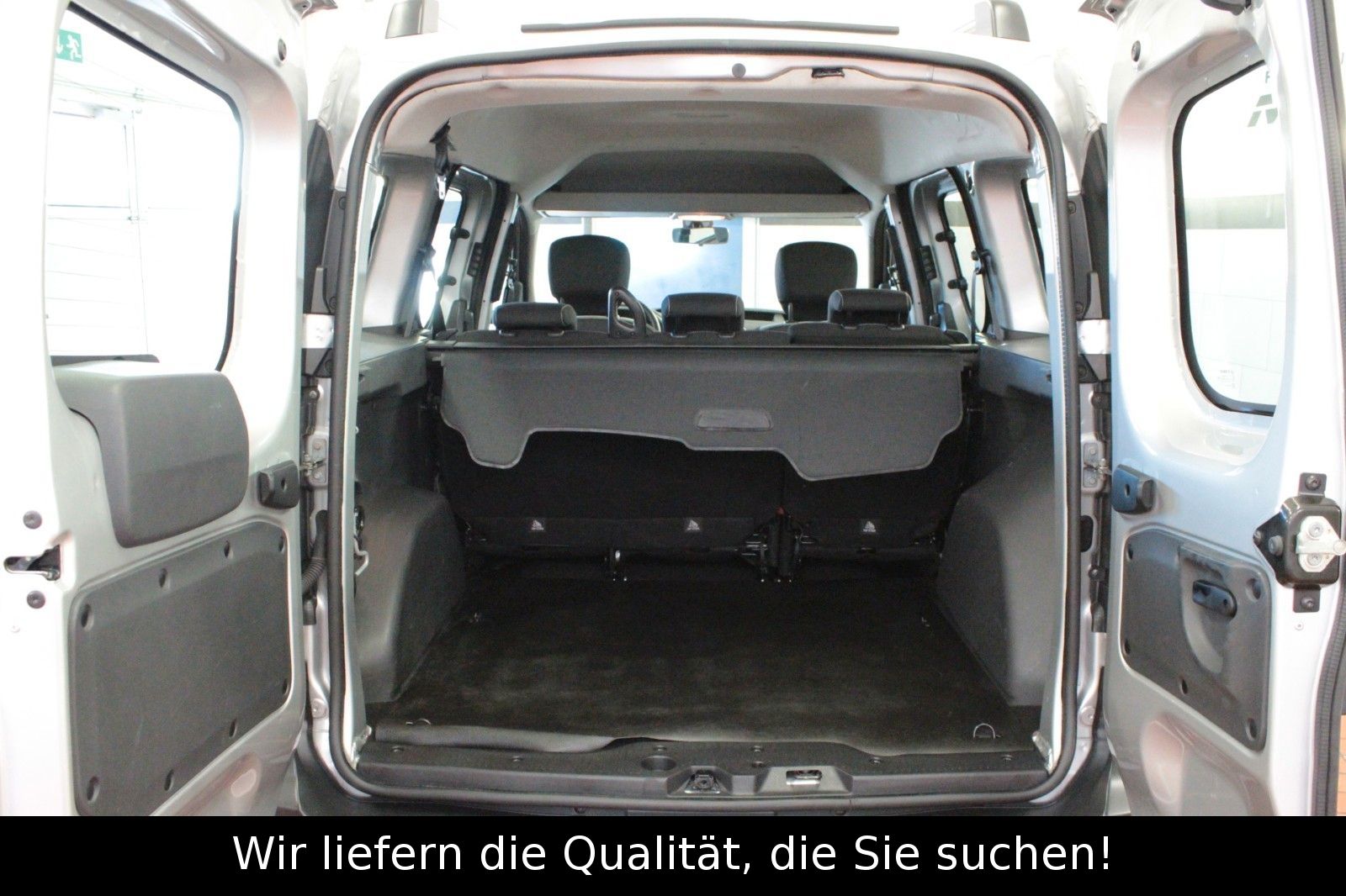 Fahrzeugabbildung Dacia Dokker TCe 115 Stepway *Navi*Klima*