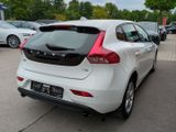 Volvo V40 Kinetic T2 Sperrdiff. Klimaautom Keyless Not - Volvo in München