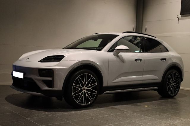 Porsche Macan Electric Turbo*Pano*AHK*ACC*INNO*HeadUp*22