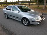Skoda Octavia 2.0 FSI, KEIN ROST,  AHK, Öl... - Skoda Octavia: Fsi