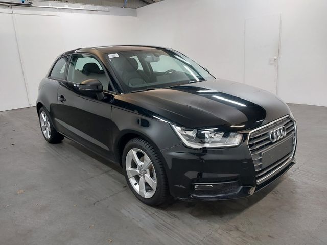 Audi A1 sport 26.500km Scheckheft TÜV neu