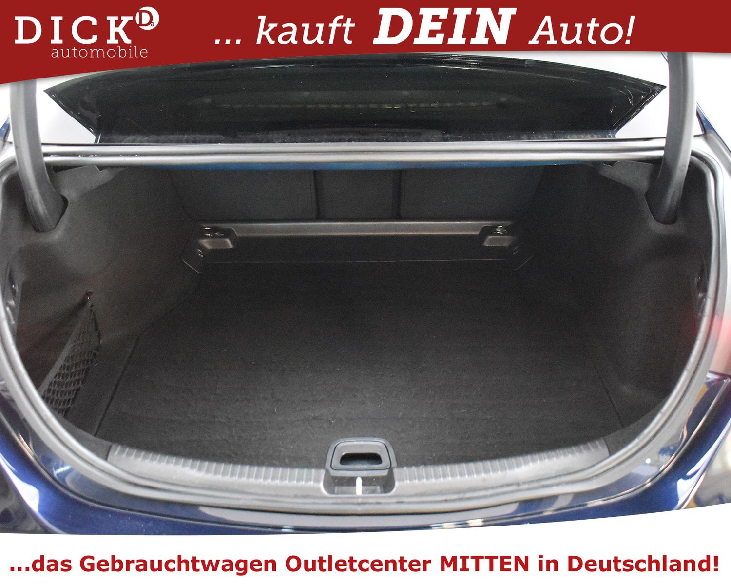 MERCEDES-BENZ C300 CGI 9G 2X Avantg NIGHT+BURMES+360+WIDES+ACC - Image 24