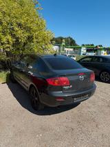 Mazda 3 2005 mit 105PS neuwertig - Mazda aus 2005: Mazda2