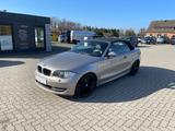 BMW 120i Leder schwarz Advantage-Paket 17 Zoll - silberne BMW 120