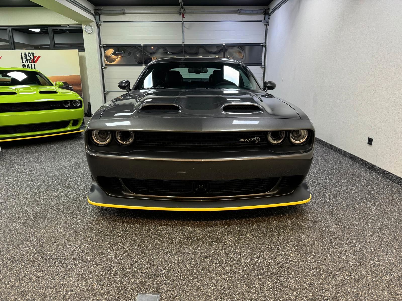 Fahrzeugabbildung Dodge CHALLENGER HELLCAT JAILBREAK -LAST CALL-CARBON