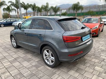 Audi Q3 - 4