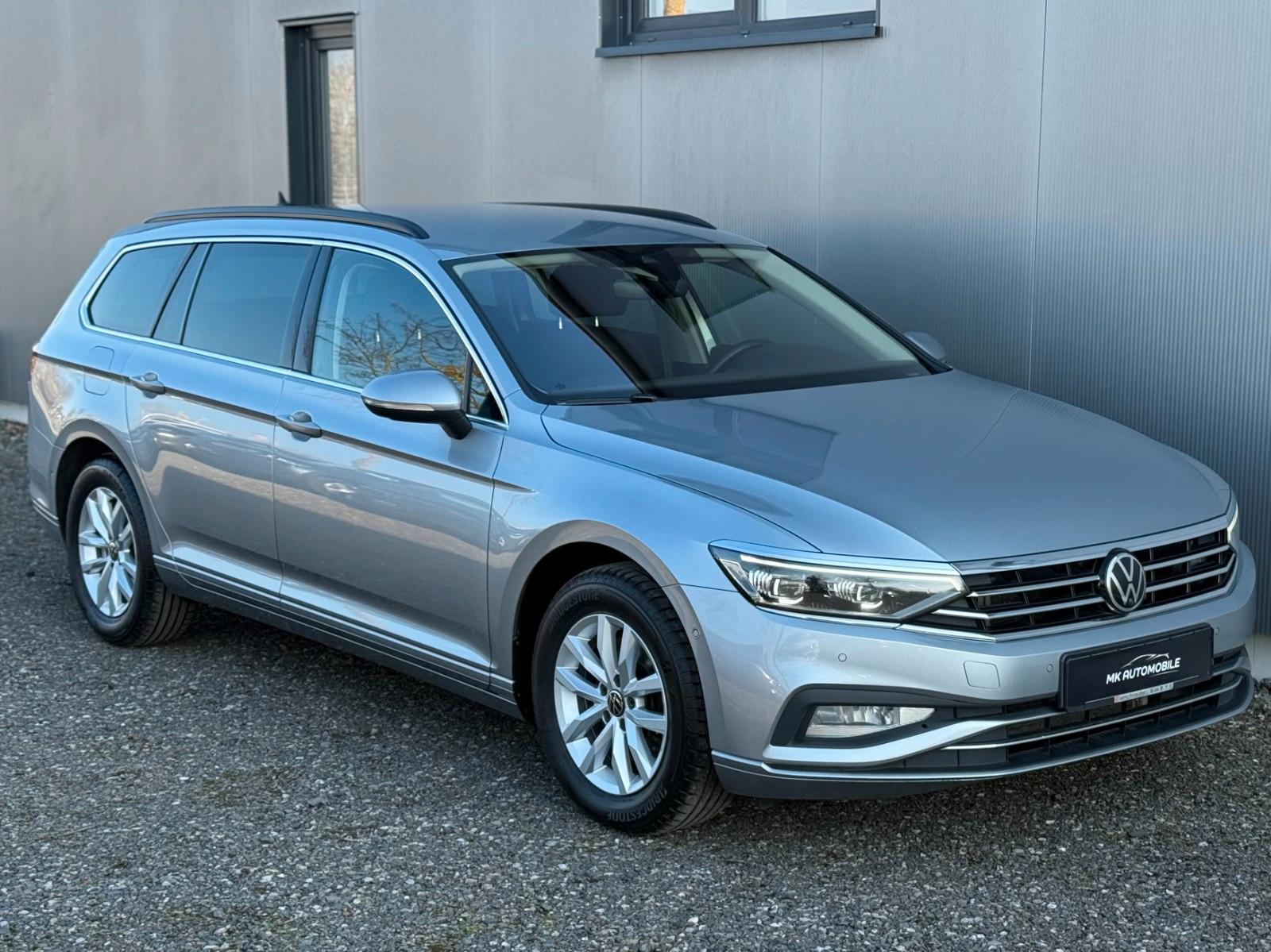 Volkswagen Passat 2.0 DSG*ACC*MATRIX*VIRTUAL*360°*AHK