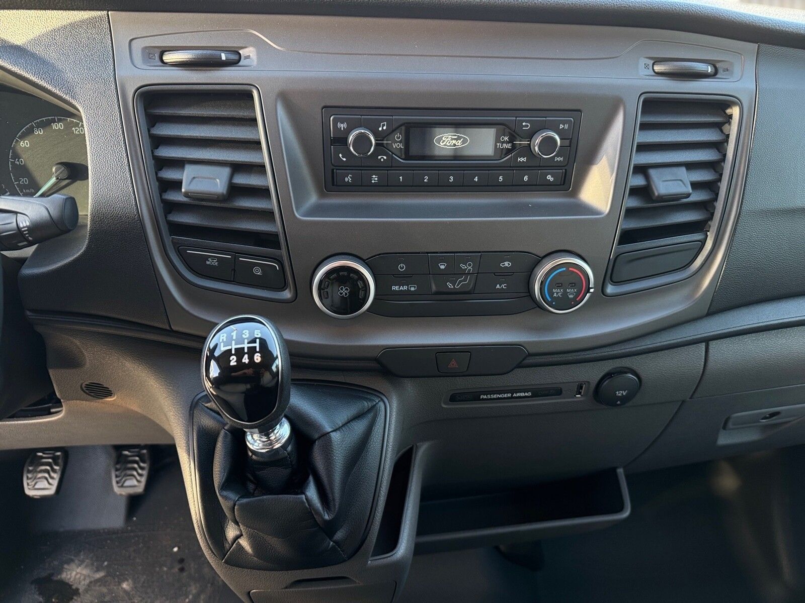 Fahrzeugabbildung Karmann Dexter 4x4 DE 560 AW Alu, Allrad, Rückfahrkamera