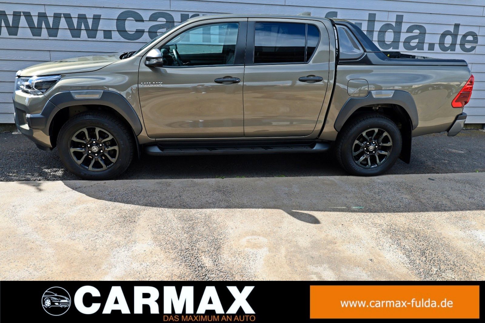 Fahrzeugabbildung Toyota Hilux 2.8 D-4D Invincible Sport,ACC,AHK,Rollo el
