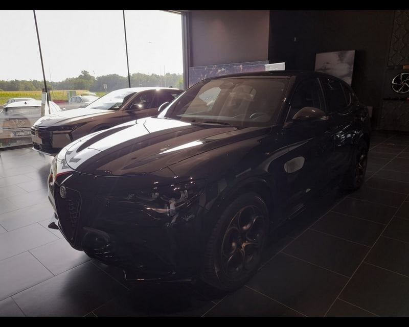 Alfa Romeo Stelvio 2023 2.2 t Intensa Q4 210cv a imagem 3