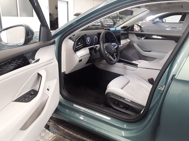 Volkswagen Passat Variant - Bild 6