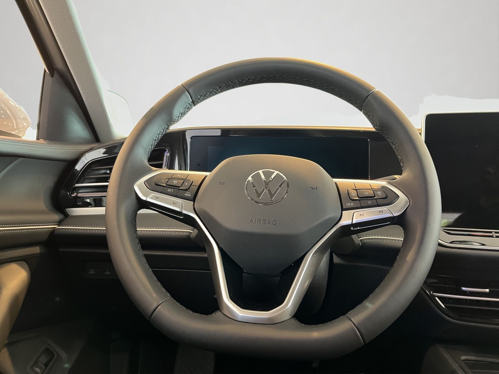 Volkswagen Passat - Bild 8