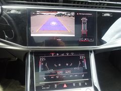 AUDI RSQ8 4.0 TFSI quattro Matrix Sportaga Sthzg Pano AUDI RSQ8 4.0 TFSI quattro Matrix Sportaga Sthzg Pano