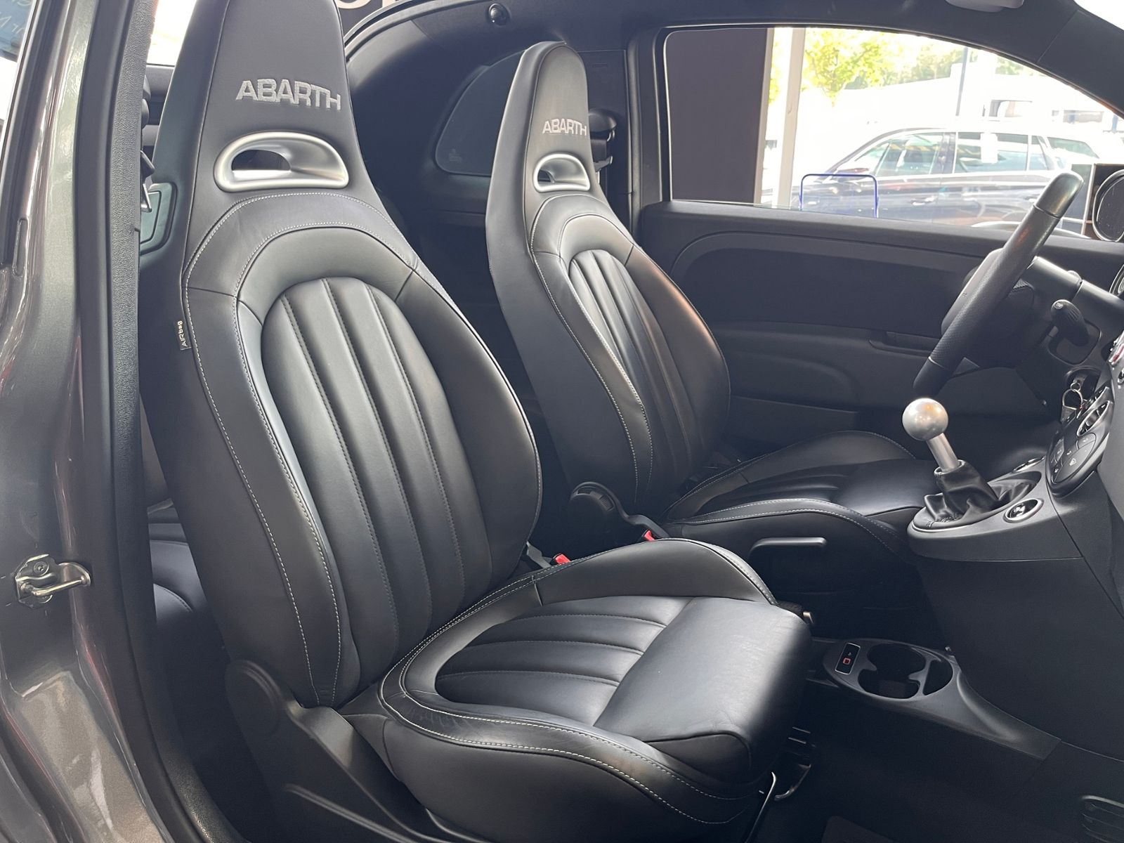Fahrzeugabbildung Abarth 595C Turismo Sitzheizung XEN NAV LEDER PDC