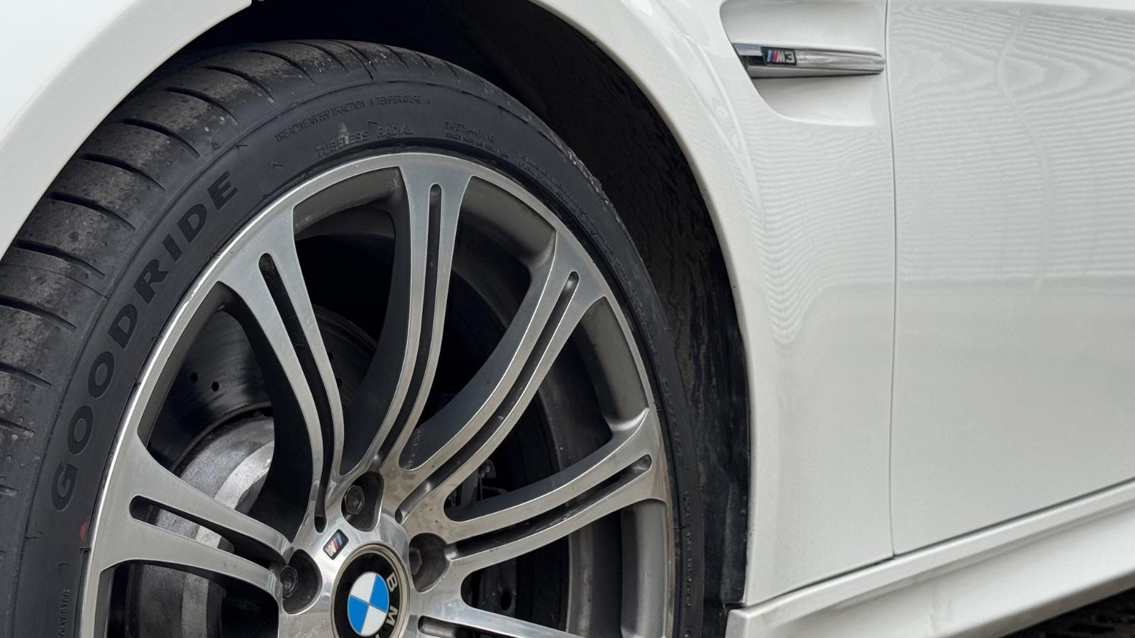BMW M3 E92 V8 4.0 420 ch BVA - CUIR - BI-XENON - HARMAN KARDON