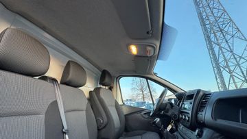 Renault Trafic - 10