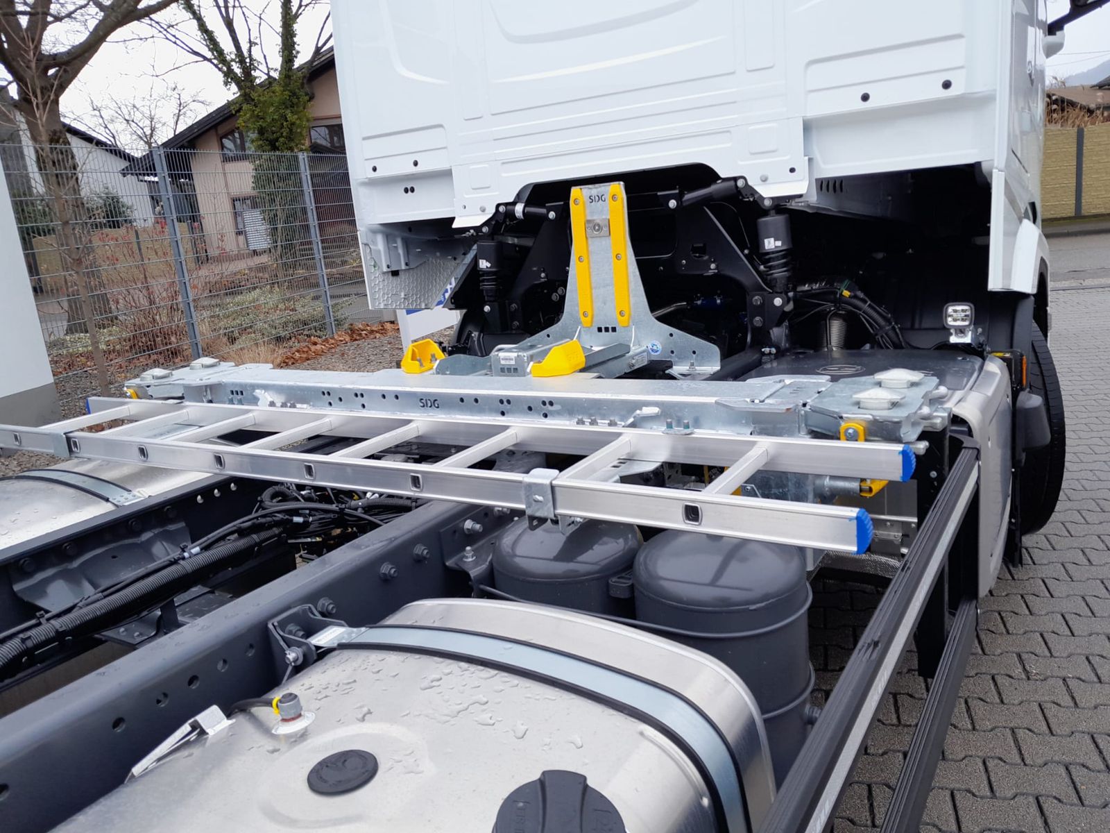 Fahrzeugabbildung DAF FAN XG 480 BDF 1120-1320 Multi