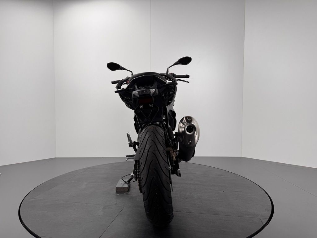 Fahrzeugabbildung BMW G310 R *TAGESZULASSUNG