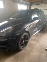 Porsche Cayenne GTS GTS - Porsche Gebrauchtwagen in Lüneburg