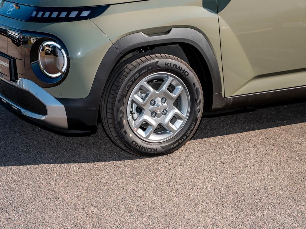 Fahrzeugabbildung Hyundai INSTER EV TREND ACC AUT Fernlichtass. Kam. LM