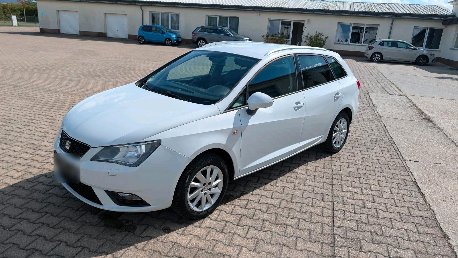Seat Ibiza 2013 — interior
