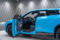 Urus 4.0 V8 SE 2026 BLUE PANO CARBON B&amp;O