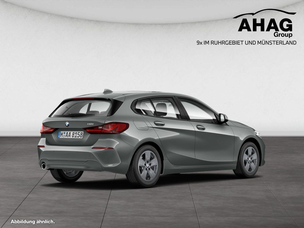 BMW 118i foto 2