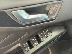 FORD Focus Lim. ST-Line /RFK/Keyless/Soundsystem