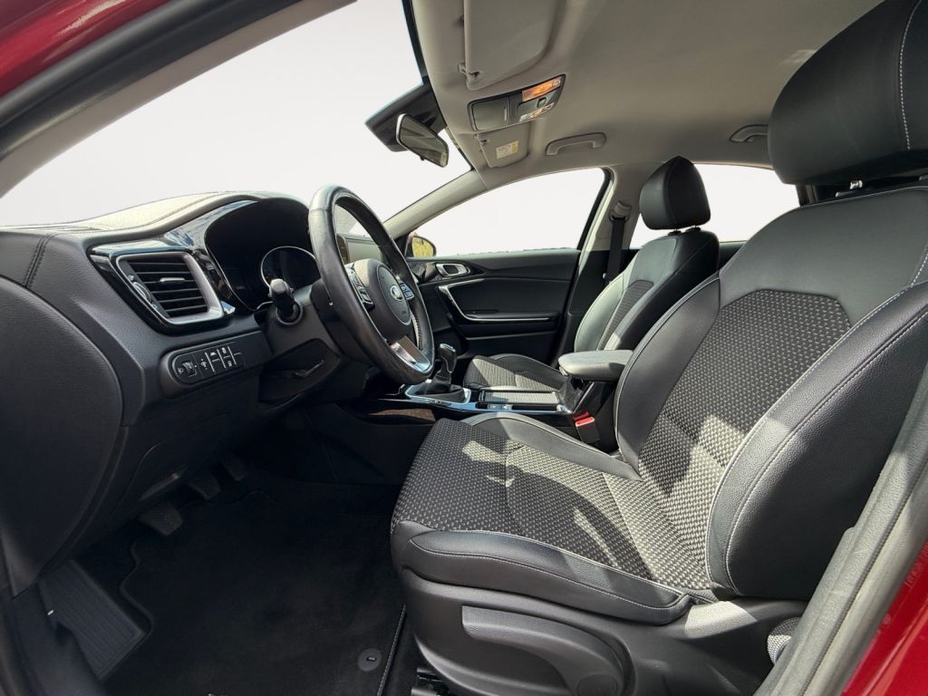 Fahrzeugabbildung Kia XCeed 1.0 T-GDI OPF VISION