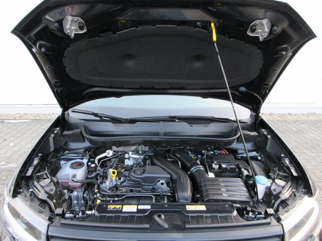 T-Cross 1.5 TSI DSG R-Line IQ.DRIVE/AHK/MATRIX+R