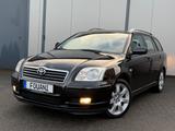 Toyota Avensis Kombi 2.0 Executive*TOP-ZUSTAND*GARANTIE - Toyota Avensis aus 2003: Kombi
