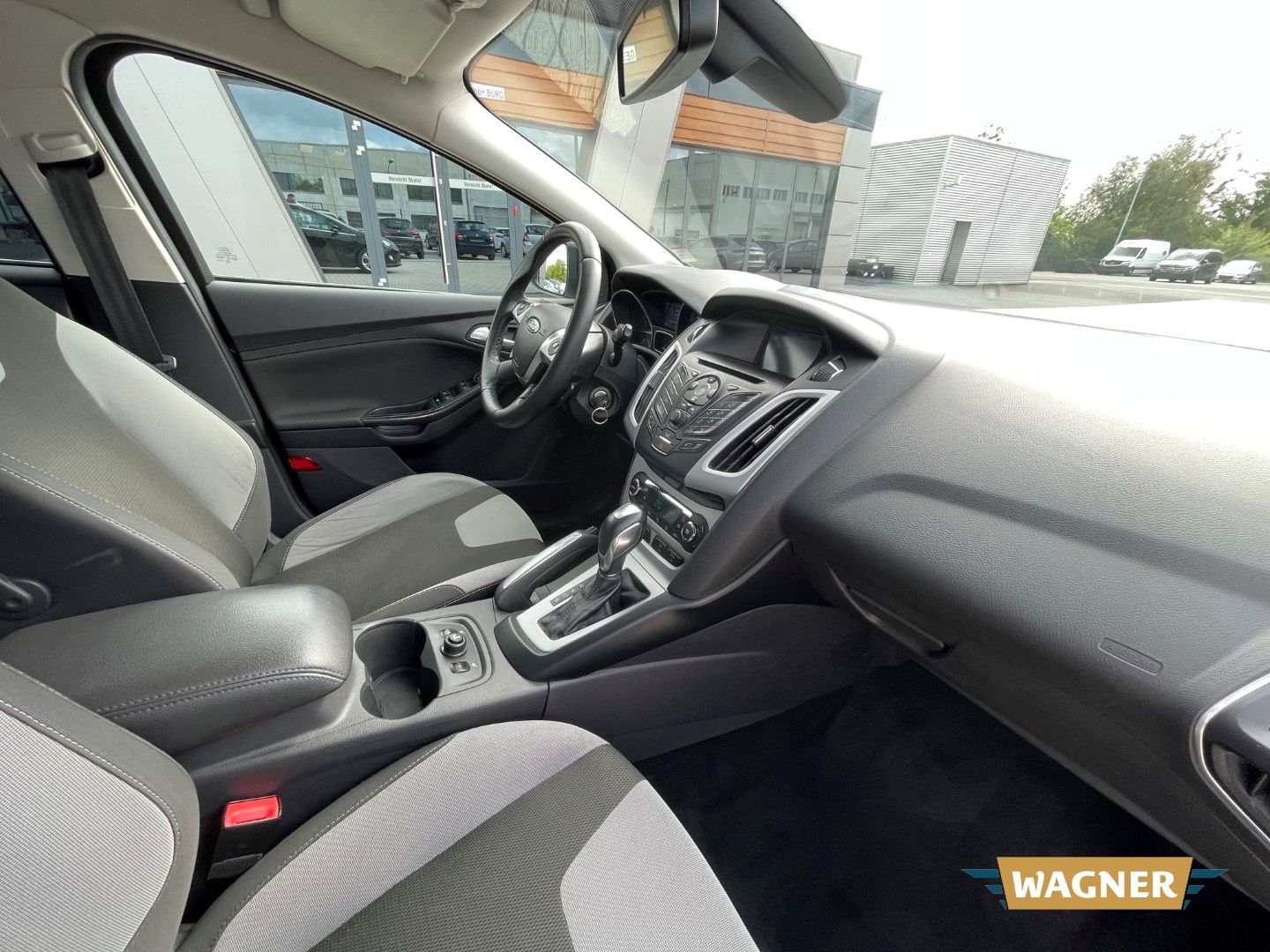 Fahrzeugabbildung Ford Focus Turnier Champions Edition 2.0 TDCi DPF