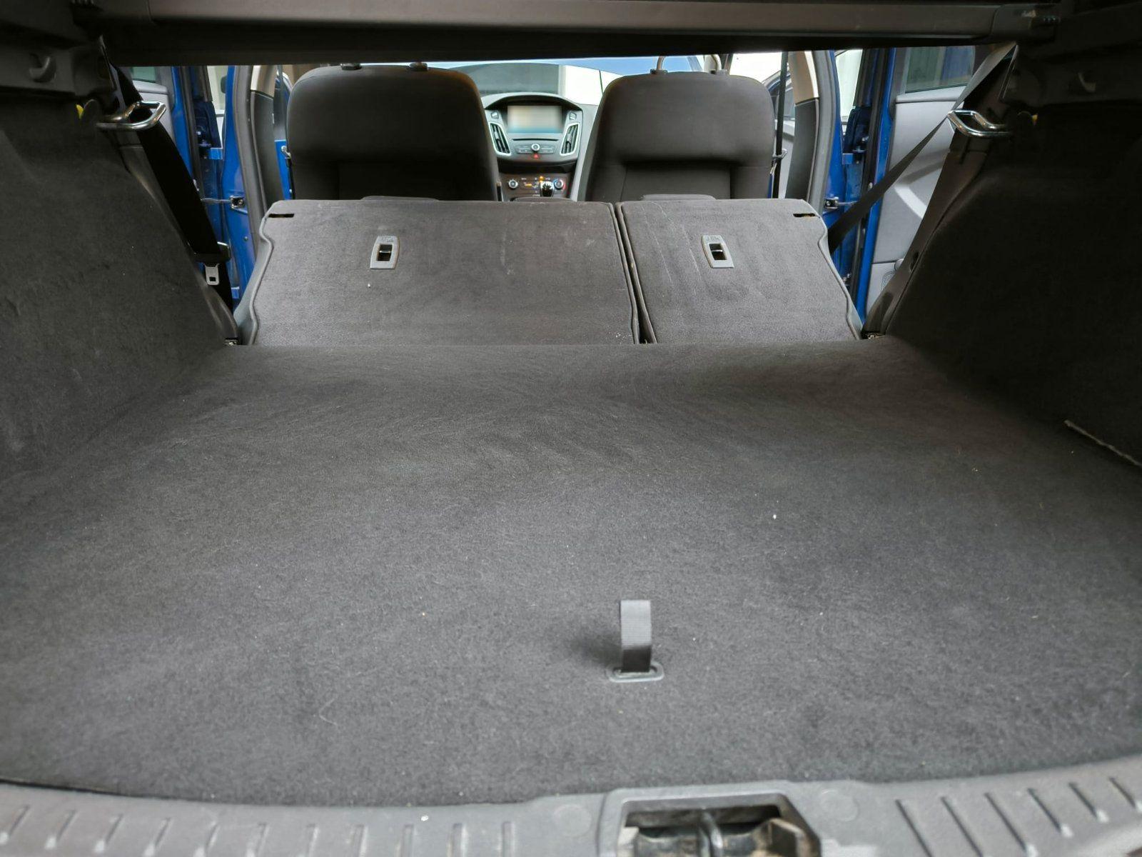 Ford Focus 2015 — photo 7