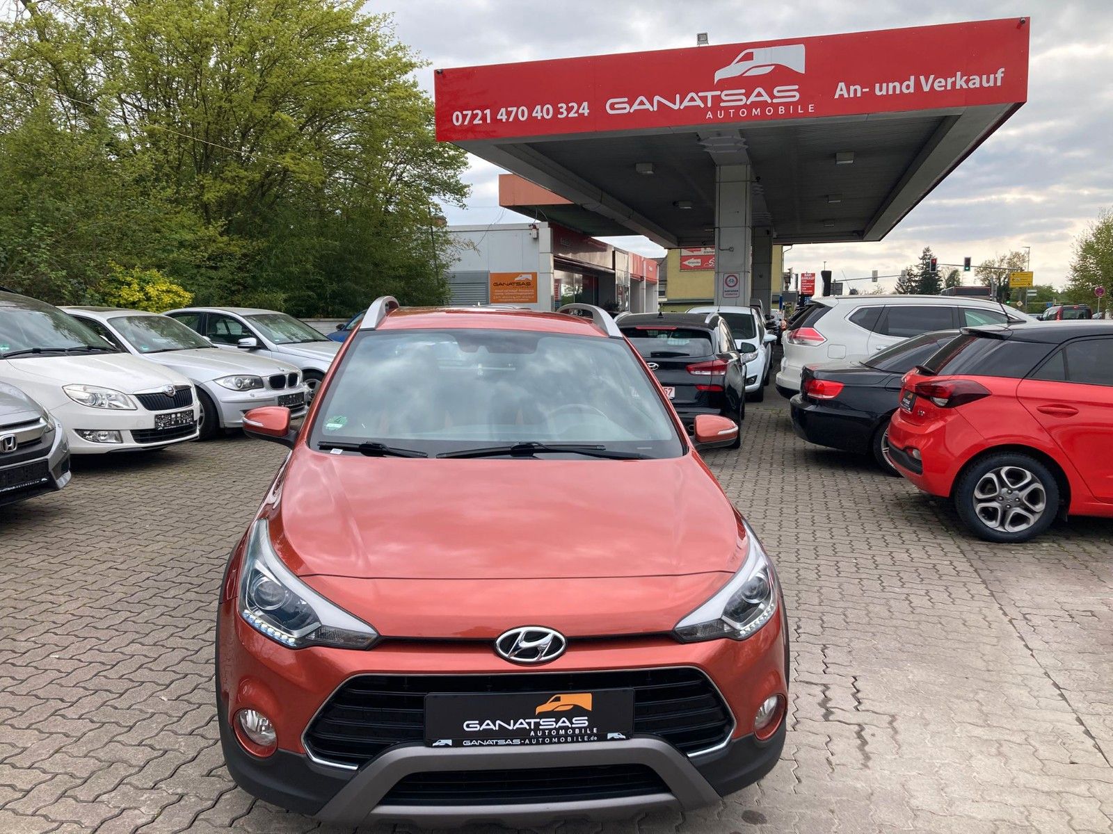 HYUNDAI i20