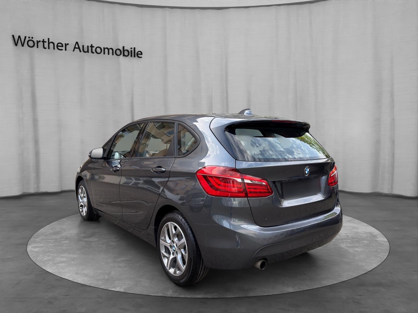 BMW 218 Active Tourer LED/Navi/Tempom.HU & Insp. Neu