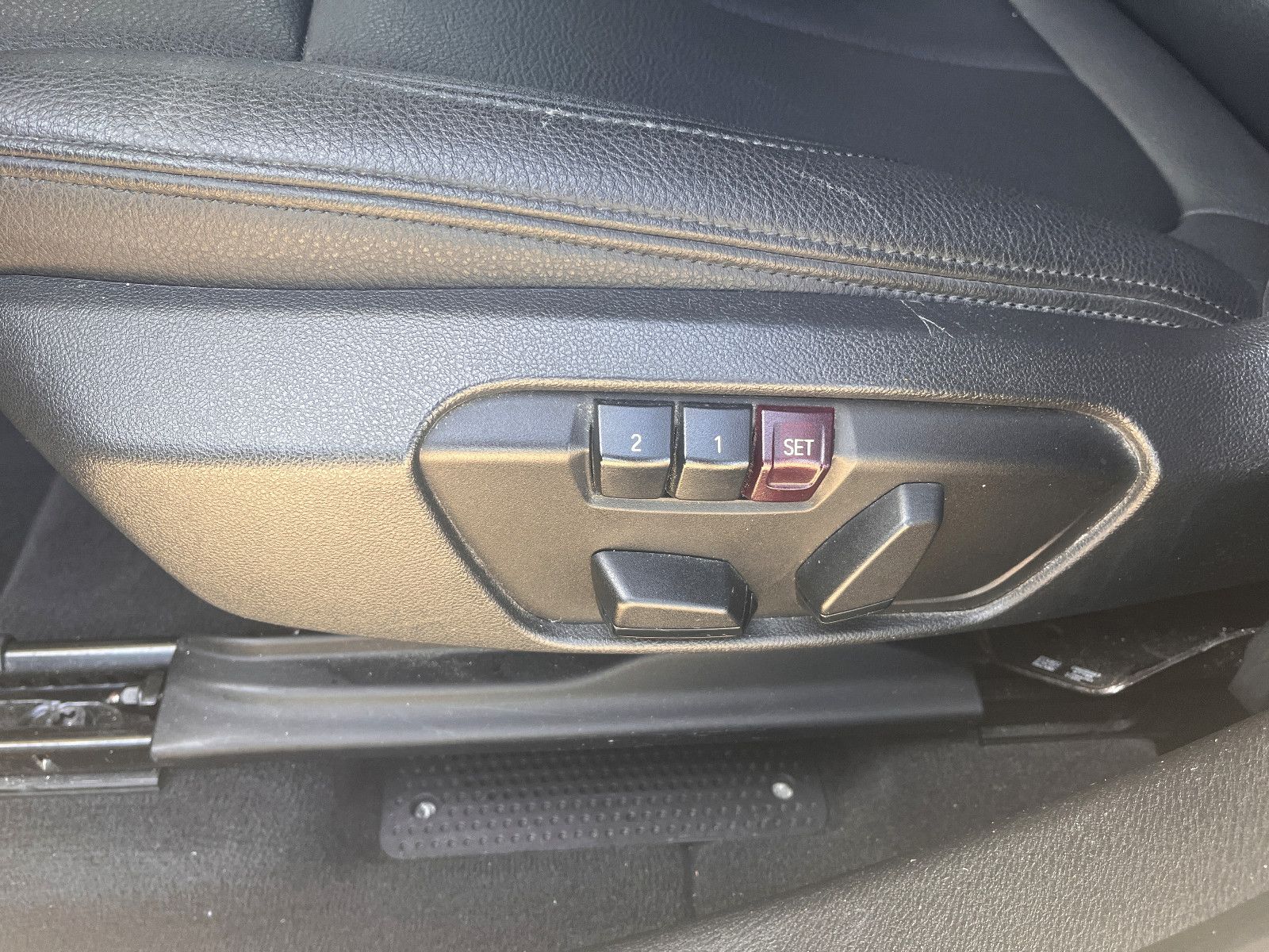 Fahrzeugabbildung BMW X1 xDrive25i Sport Line Steptronic