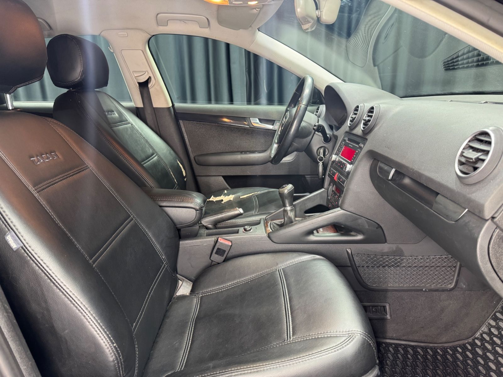 Fahrzeugabbildung Audi A3 Sportback 1.6 Ambiente