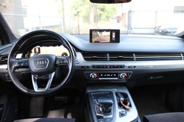 Audi Q7 - 10