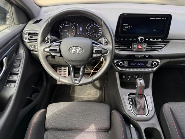 Fahrzeugabbildung Hyundai i30 Kombi 1.5 T-GDI N-LINE +NAVI+KLIMA+PDC+SHZ+U