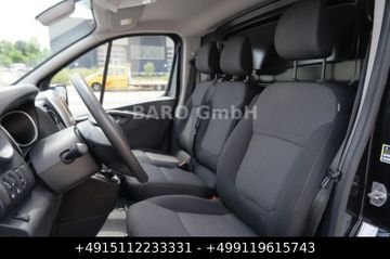 Renault Trafic - 12