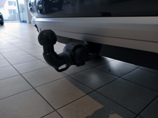 Fahrzeugabbildung Audi Q3  Advanced 35 TDI S-Tronic | LED AHK RFK