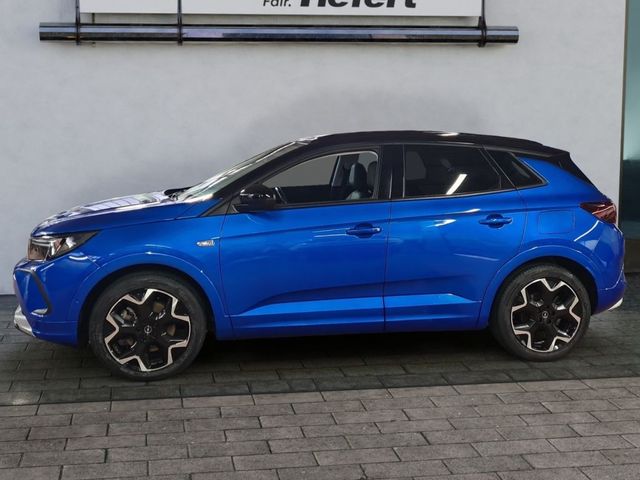 Grandland Plug-in-Hybrid 1.6 DI Automatik Ultima