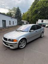 BMW E46 320d Limousine Schalter - BMW 320 aus 1999: D