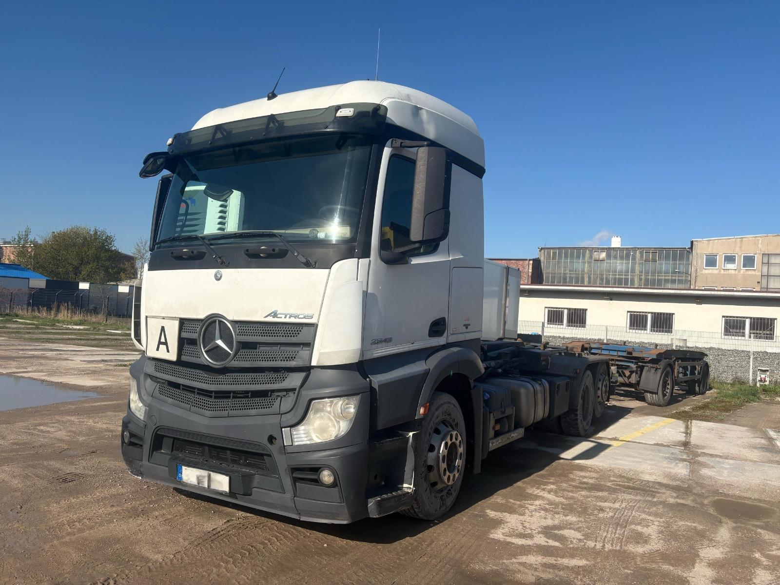 Mercedes-Benz Antos  2543  K  Hiab