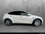 Tesla Model Y Dual Motor/ACC/ALLRAD/ LED/PANO - Tesla Model Y: Geländewagen