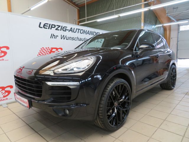 Porsche Cayenne V6 Diesel*Panorama*23Zoll*Bi-Xenon*BOSE